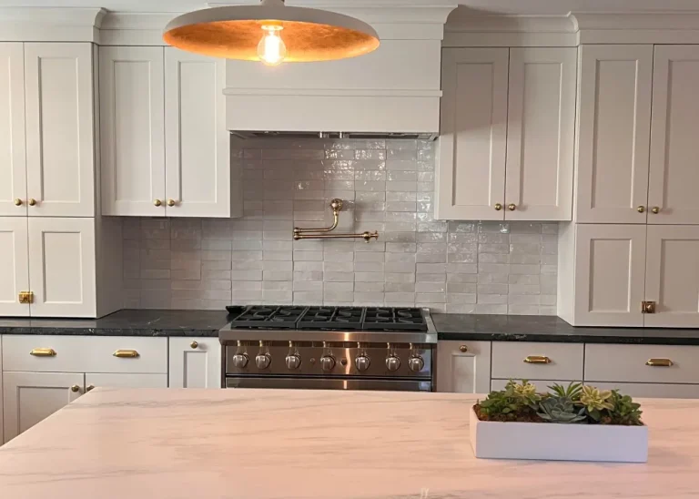 Cabinet Installation Service in North Reading